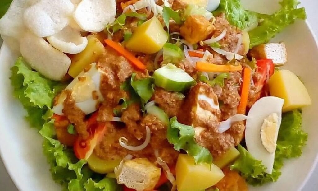 Gado-Gado (Courtesy: Wikipedia)