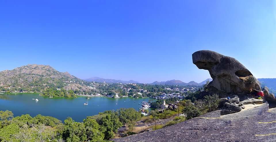 Mount Abu (Courtesy: Rajasthan Tourism)