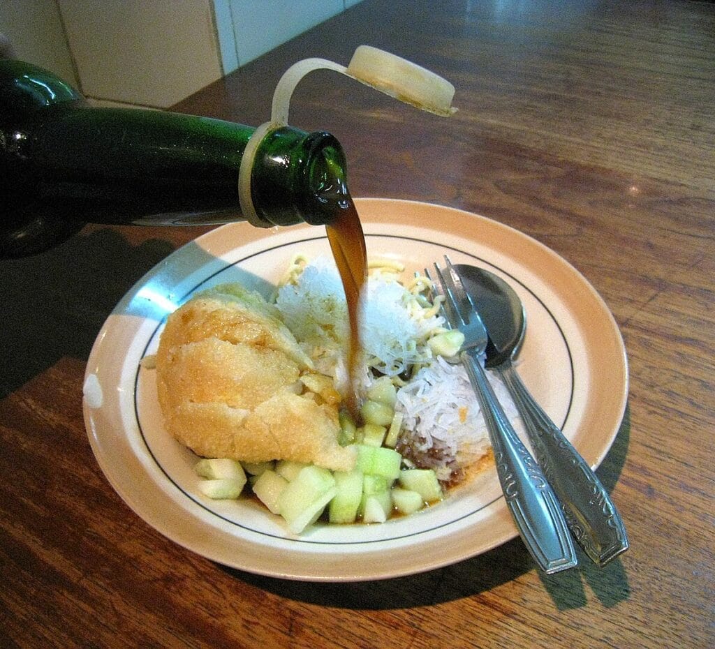 Pempek (Courtesy: Wikipedia)