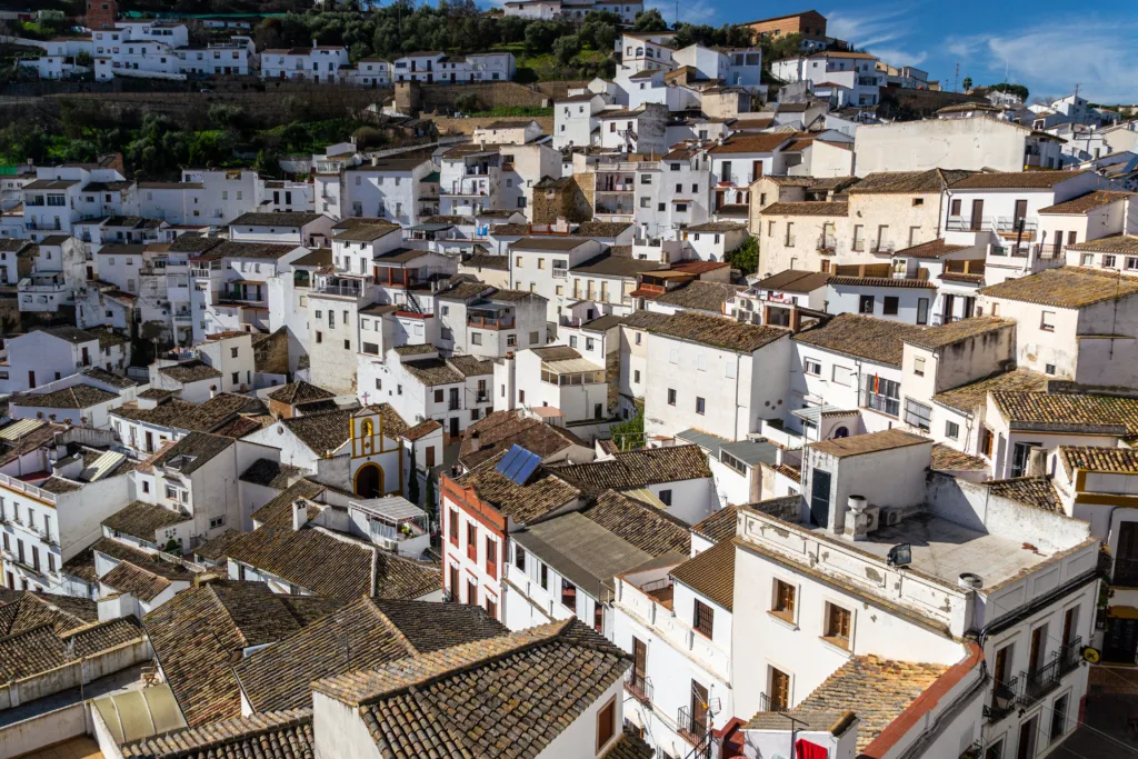 Setenil de las Bodegas