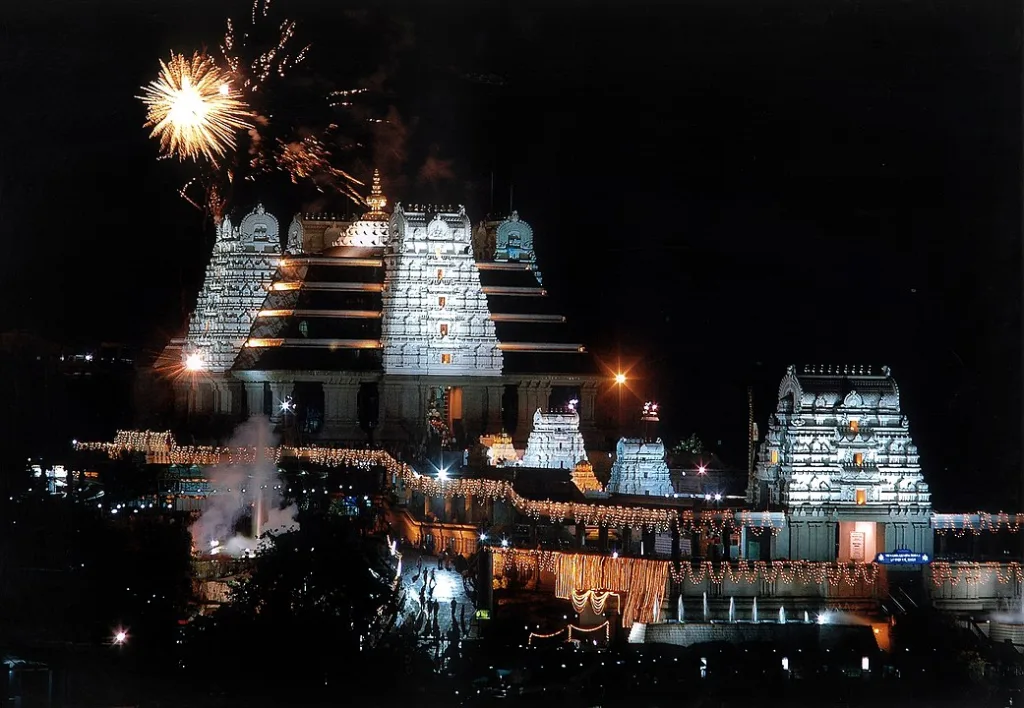 Places to Visit in Bangalore ISKCON Temple