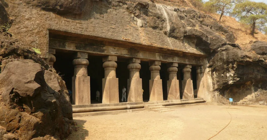 Places to Visit in Mumbai Elephanta Caves
