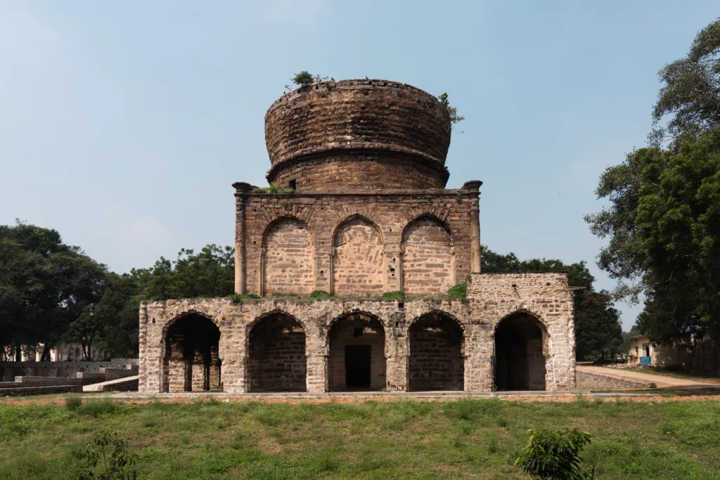 Places to Visit in Hyderabad Qutub Shahi Tombs