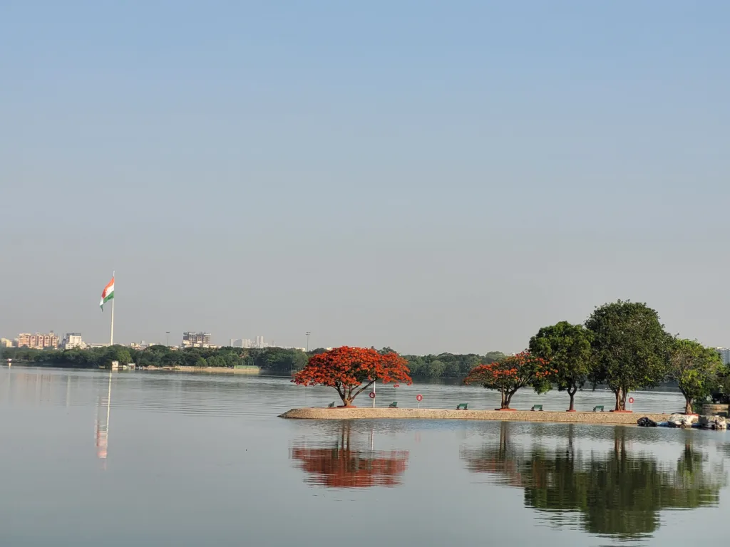 Places to Visit in Hyderabad Hussain Sagar Lake